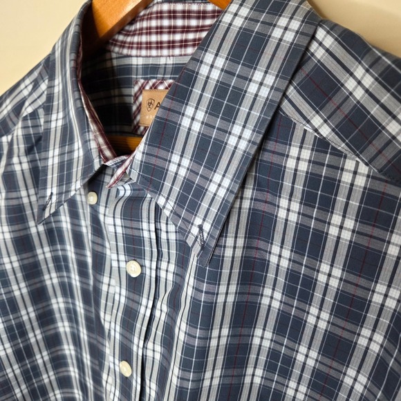 Ariat Mens XXL Wrinkle Free Plaid Button Down Shirt Gray Blue Long Sleeve Logo - Picture 2 of 6